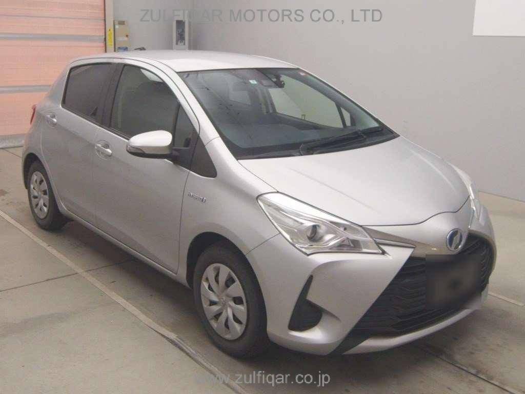 TOYOTA VITZ 2019 Image 3