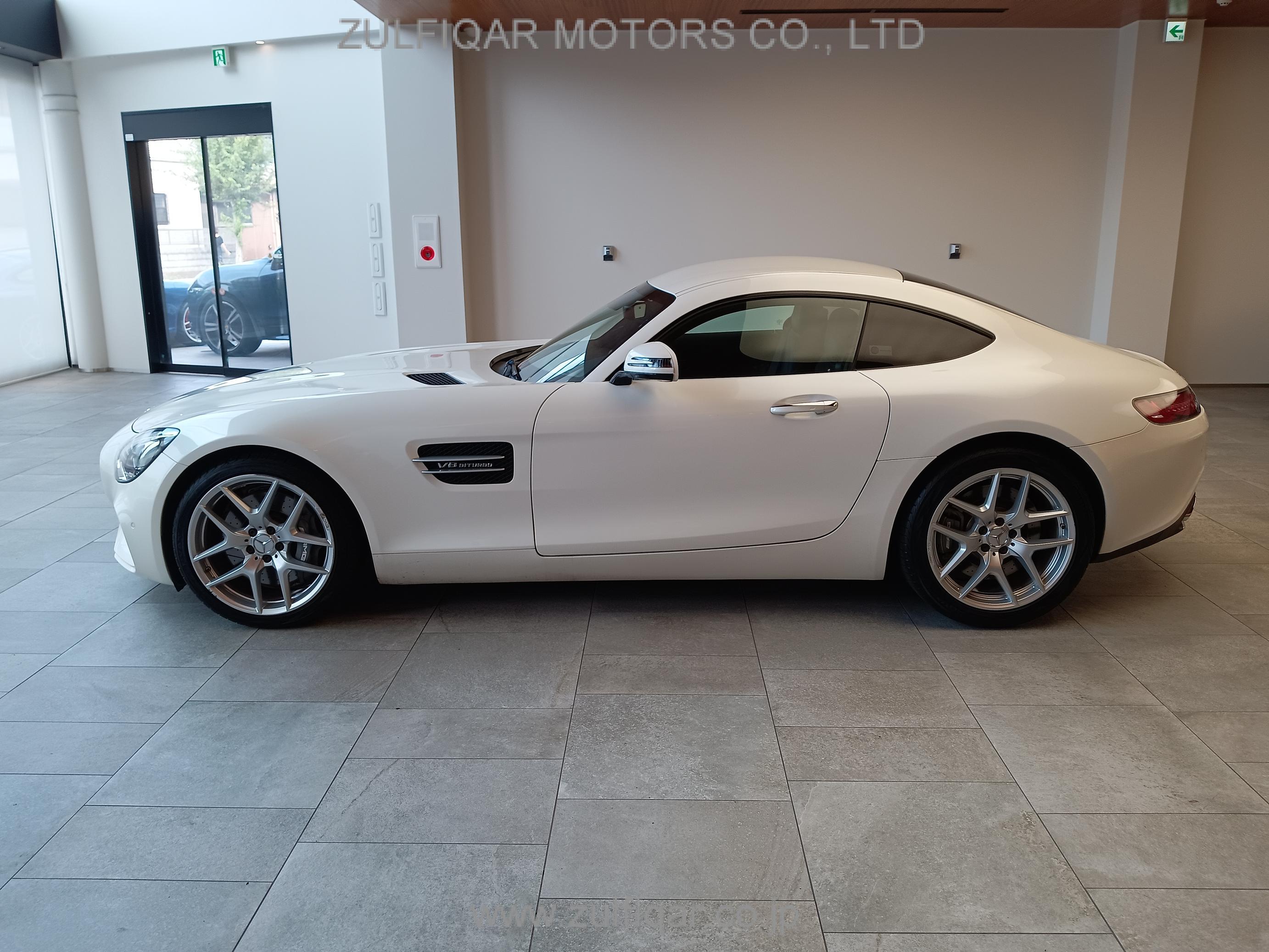 MERCEDES AMG GT 2015 Image 12