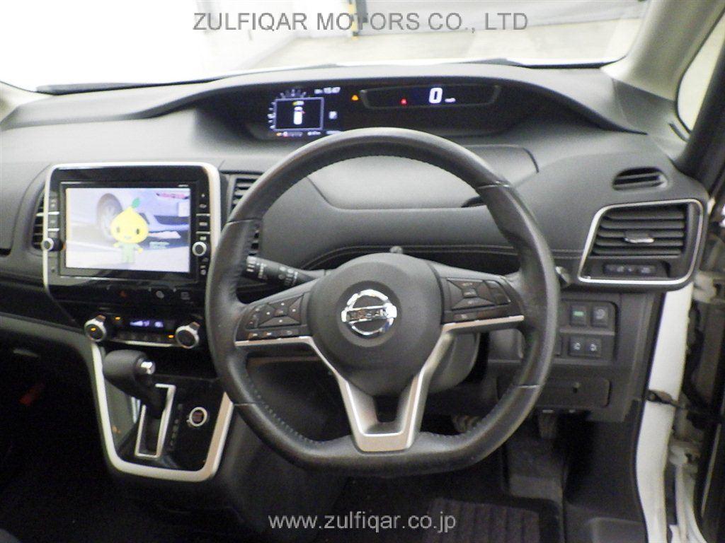 NISSAN SERENA 2017 Image 5