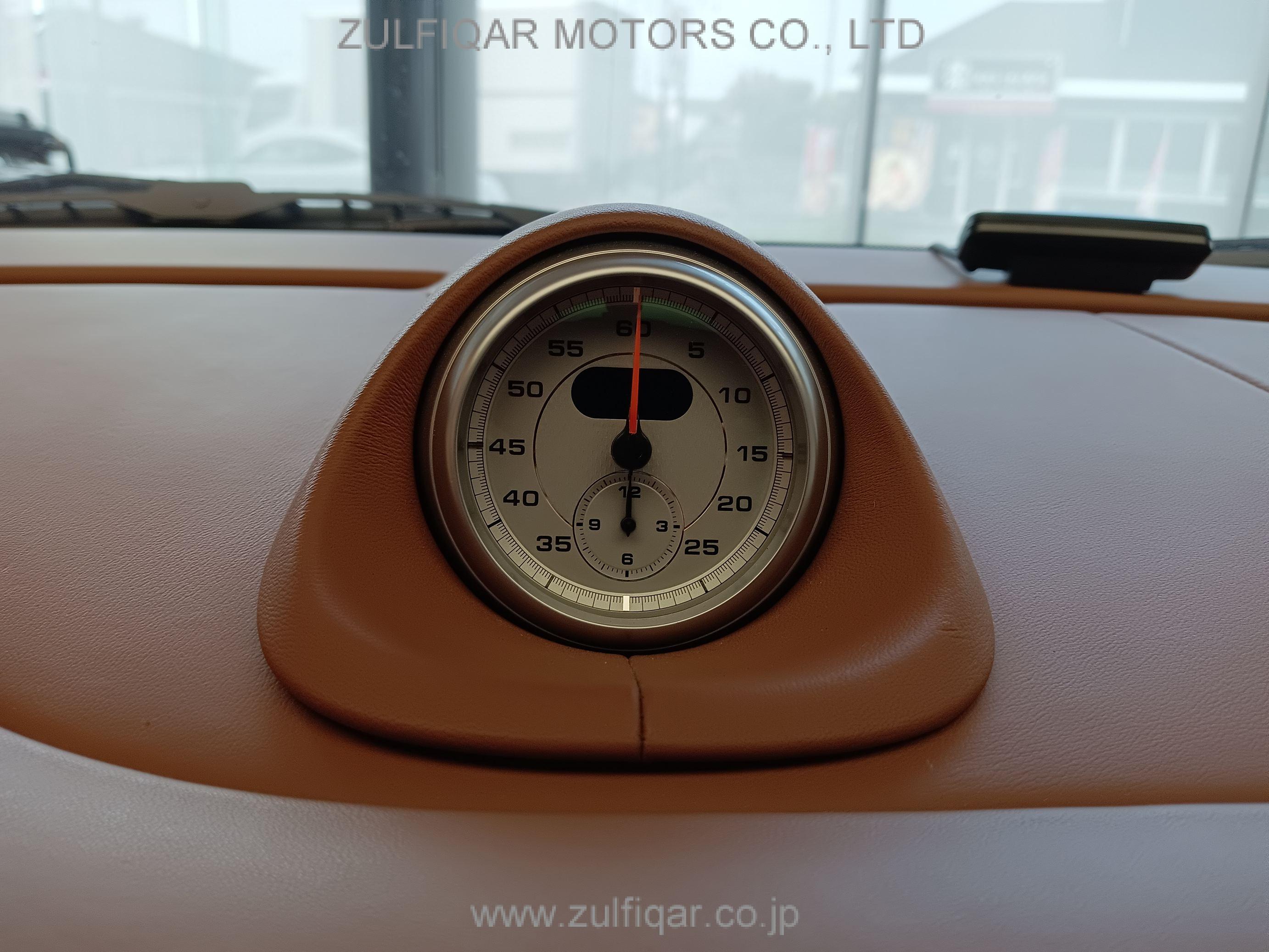 PORSCHE 911 2009 Image 35