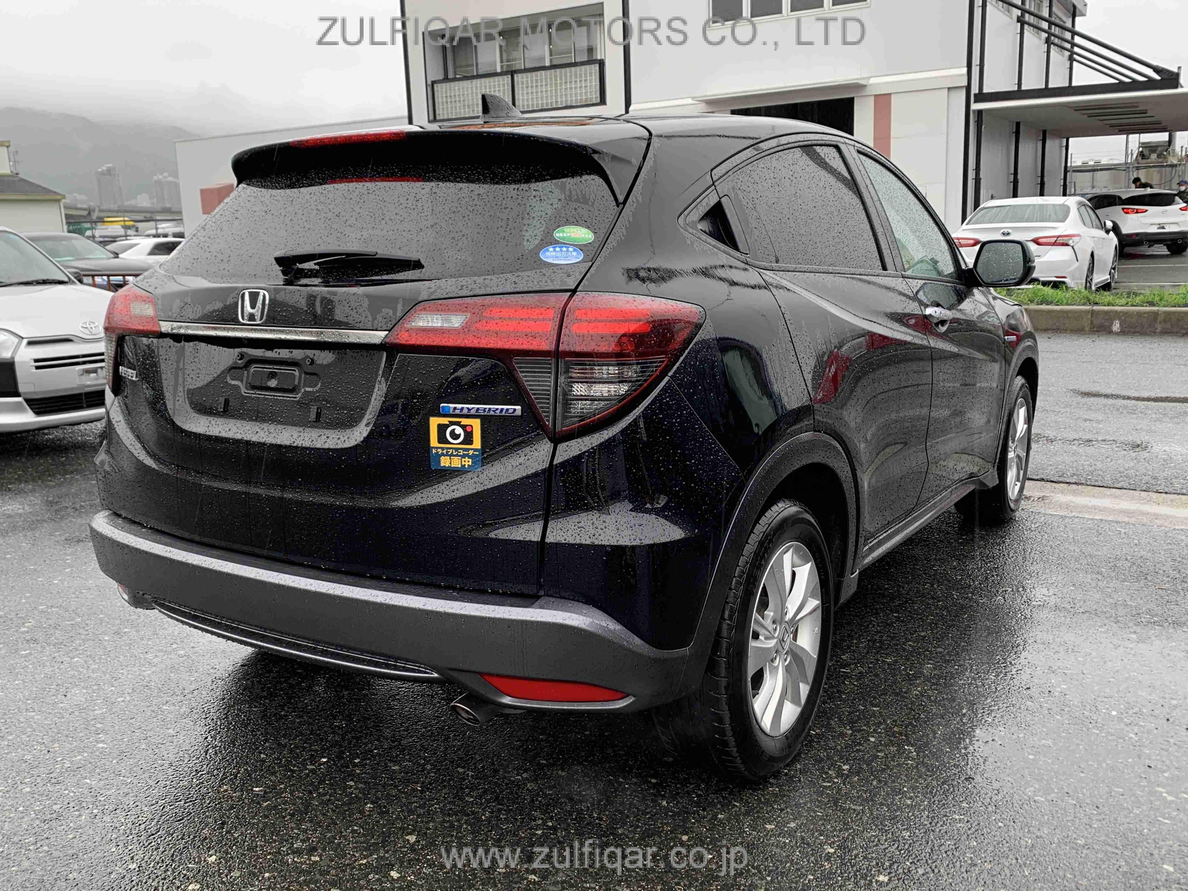 HONDA VEZEL 2018 Image 21