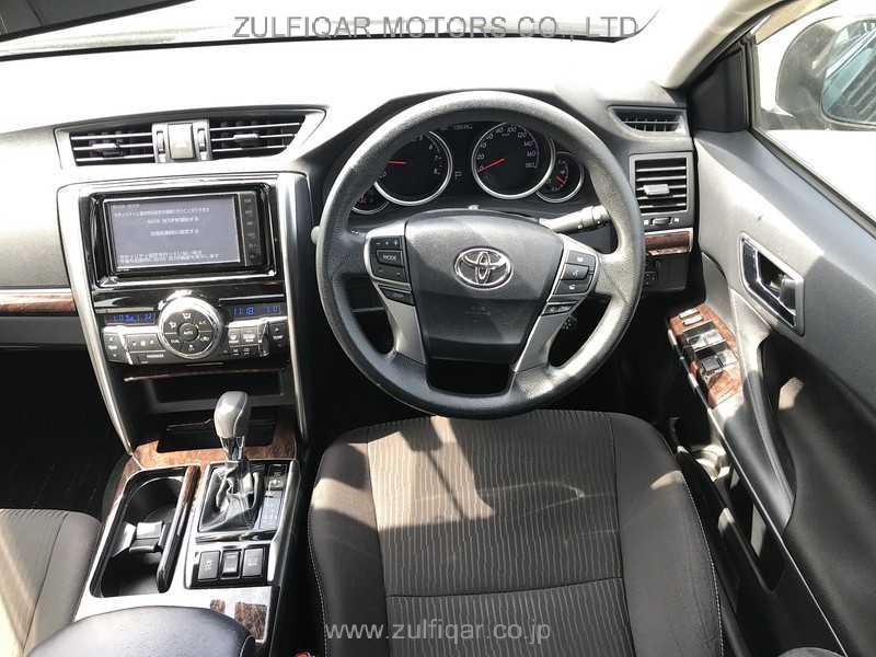 TOYOTA MARK X 2019 Image 20