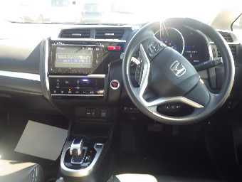 HONDA FIT HYBRID 2014 Image 4