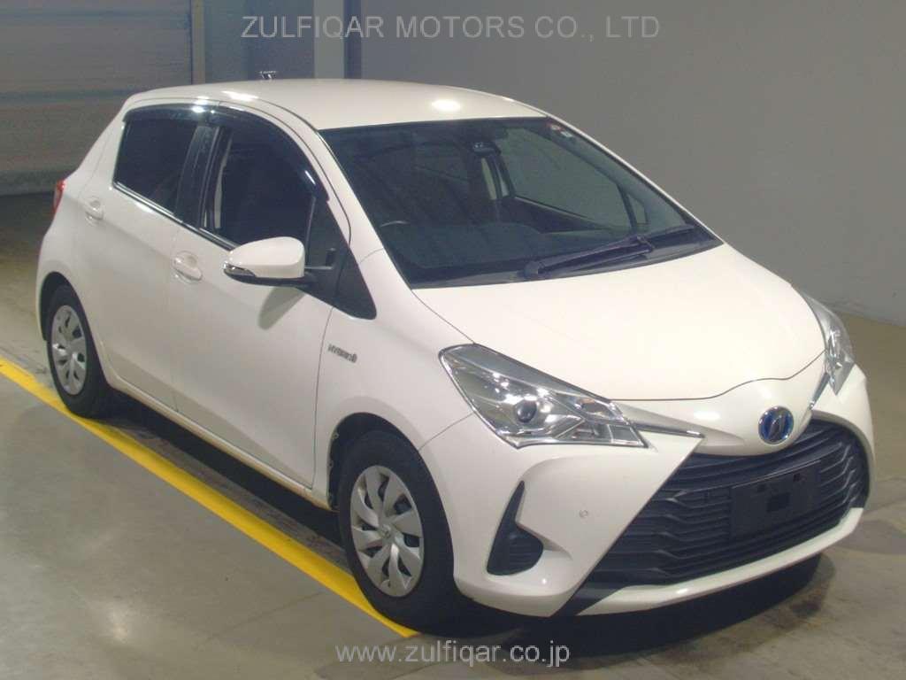 TOYOTA VITZ 2019 Image 3