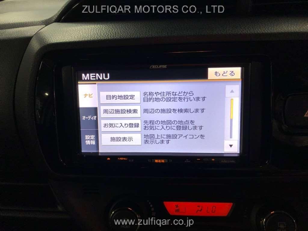 TOYOTA VITZ 2019 Image 9