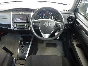 TOYOTA COROLLA FIELDER 2015 Image 9