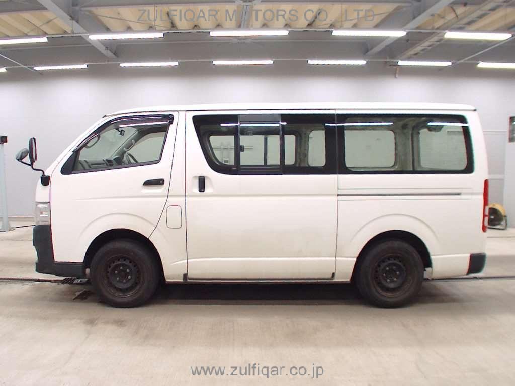 TOYOTA HIACE 2013 Image 4