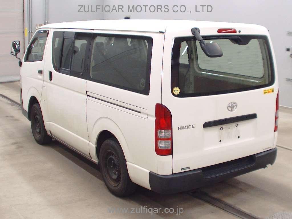 TOYOTA HIACE 2013 Image 6