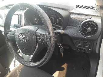 TOYOTA COROLLA FIELDER 2019 Image 7