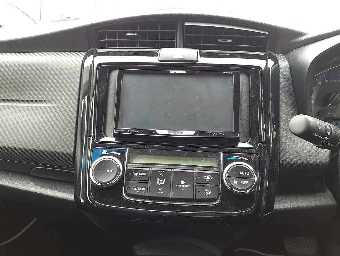 TOYOTA COROLLA FIELDER 2014 Image 10