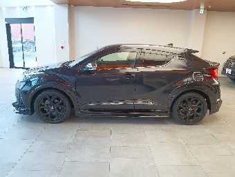 TOYOTA C-HR 2022 Image 12