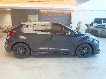 TOYOTA C-HR 2022 Image 4