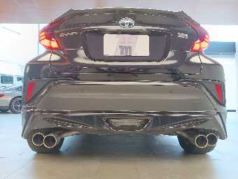 TOYOTA C-HR 2022 Image 26