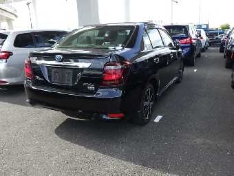 TOYOTA COROLLA AXIO 2018 Image 10