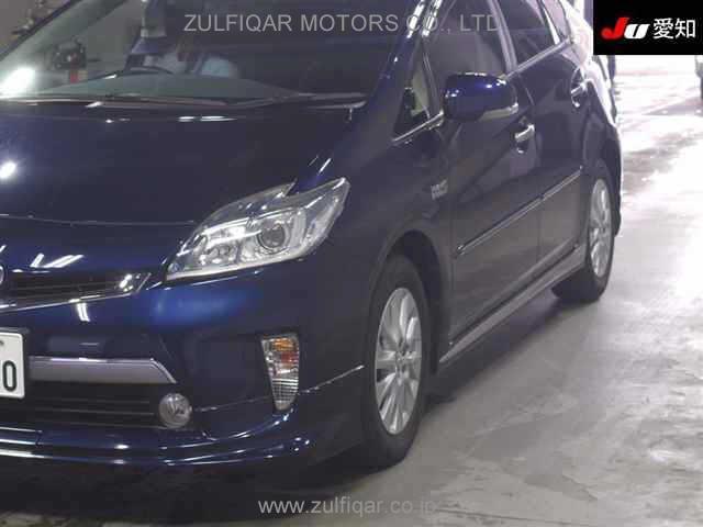 TOYOTA PRIUS PHV 2013 Image 7