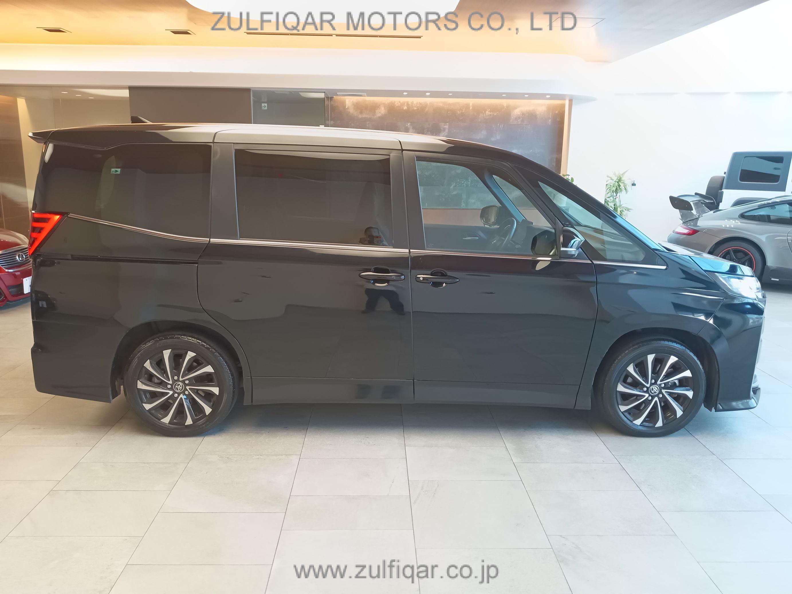 TOYOTA NOAH 2022 Image 4