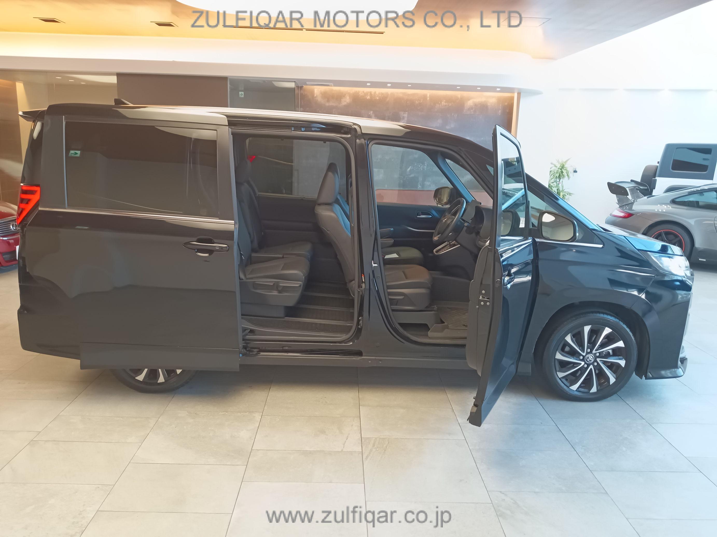 TOYOTA NOAH 2022 Image 5