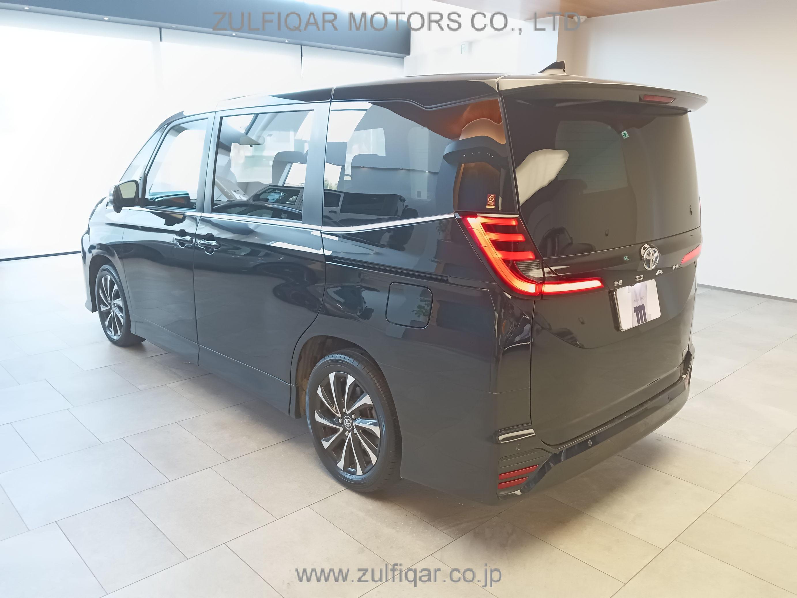 TOYOTA NOAH 2022 Image 9