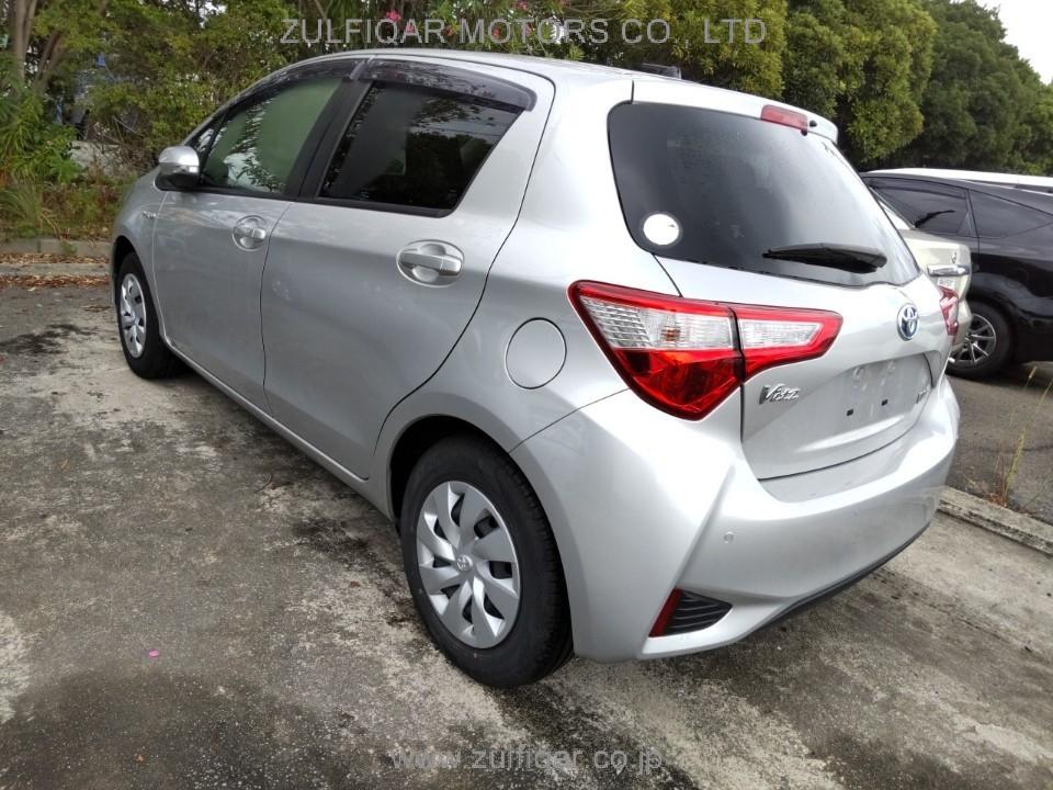 TOYOTA VITZ 2019 Image 4