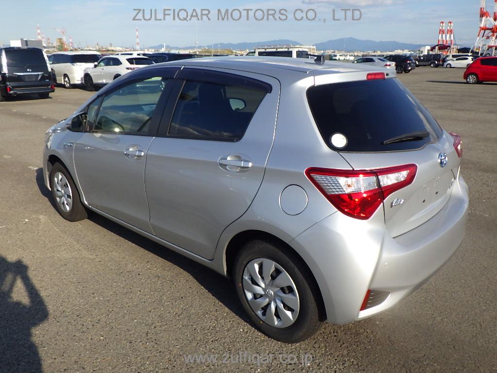 TOYOTA VITZ 2019 Image 31