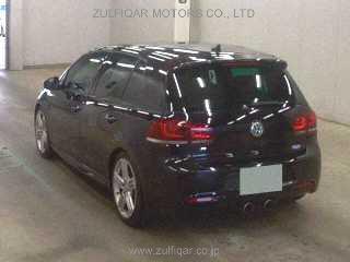 VOLKSWAGEN GOLF 2010 Image 2