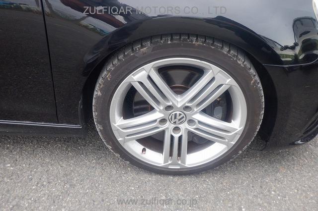 VOLKSWAGEN GOLF 2010 Image 24