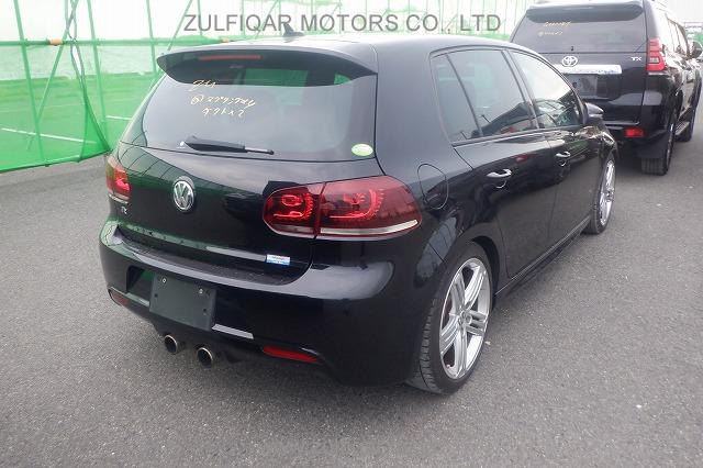 VOLKSWAGEN GOLF 2010 Image 10