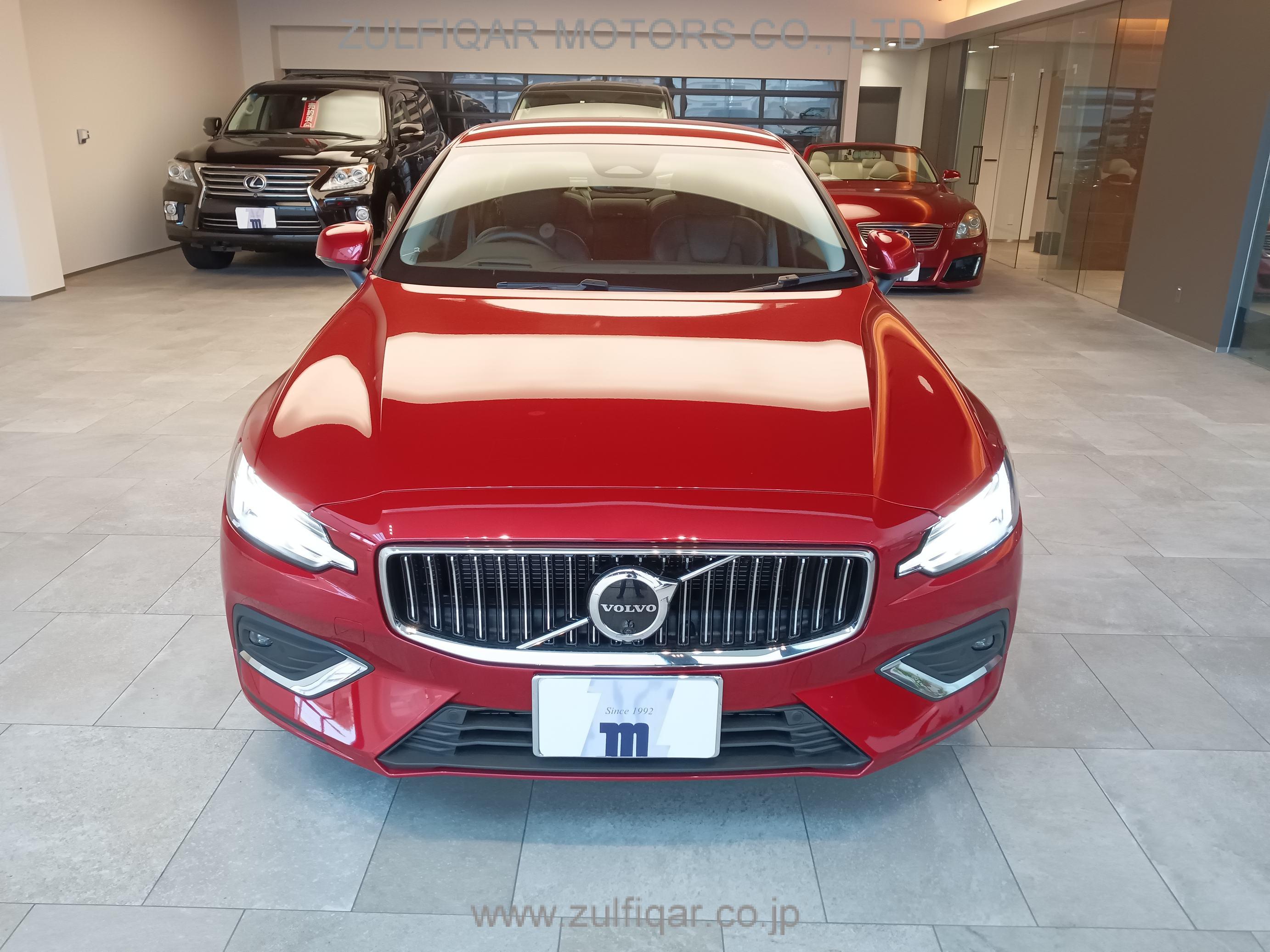 VOLVO S60 2023 Image 2