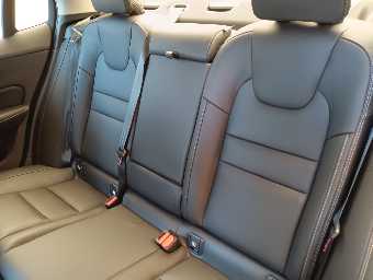 VOLVO S60 2023 Image 26