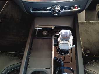 VOLVO S60 2023 Image 44
