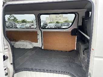 TOYOTA HIACE 2018 Image 14