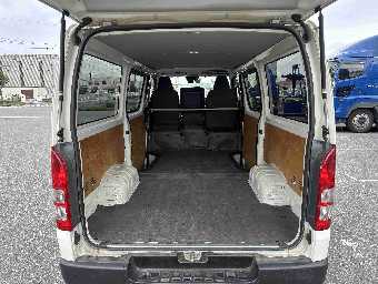 TOYOTA HIACE 2018 Image 15