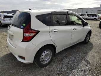 NISSAN NOTE 2018 Image 2