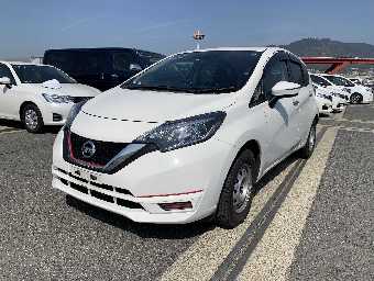 NISSAN NOTE 2018 Image 16