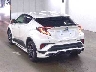 TOYOTA C-HR 2017 Image 2