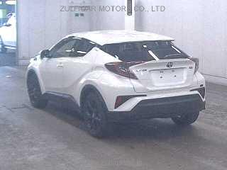 TOYOTA C-HR 2019 Image 2