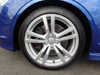 AUDI S3 SEDAN 2014 Image 9