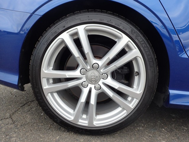 AUDI S3 SEDAN 2014 Image 23