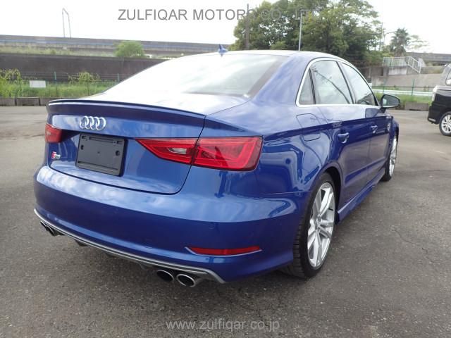 AUDI S3 SEDAN 2014 Image 10