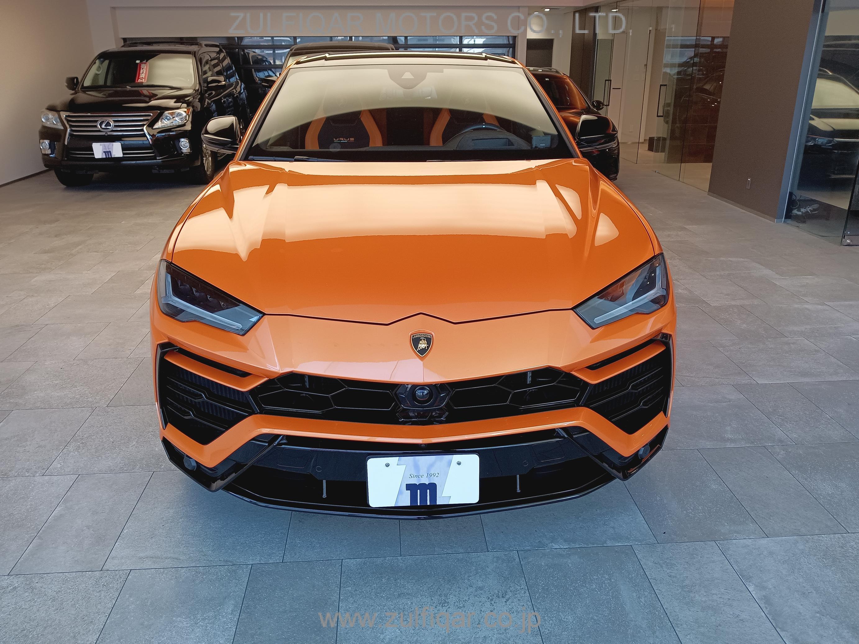 LAMBORGHINI URUS 2021 Image 2