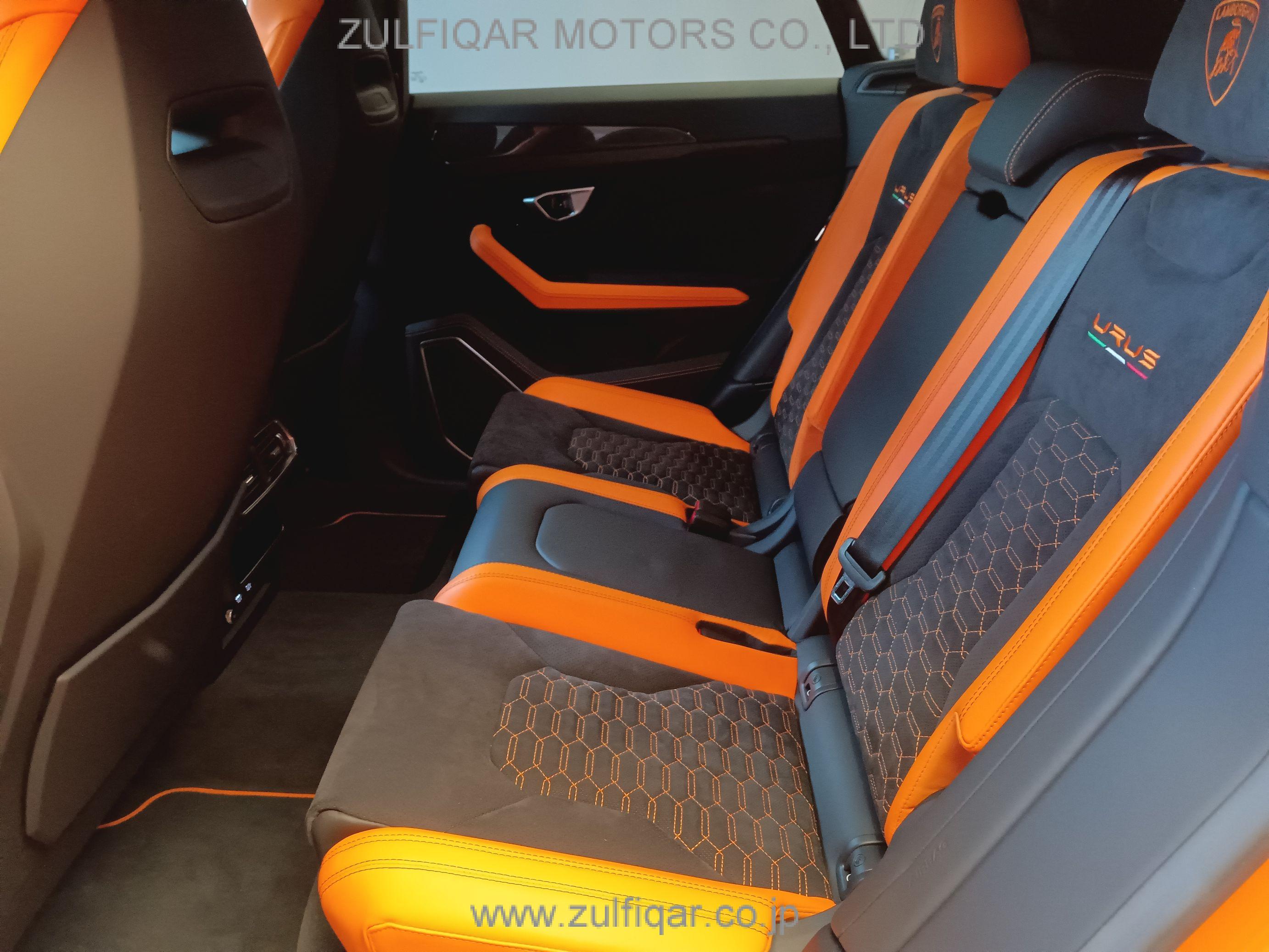 LAMBORGHINI URUS 2021 Image 27