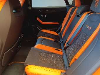 LAMBORGHINI URUS 2021 Image 21
