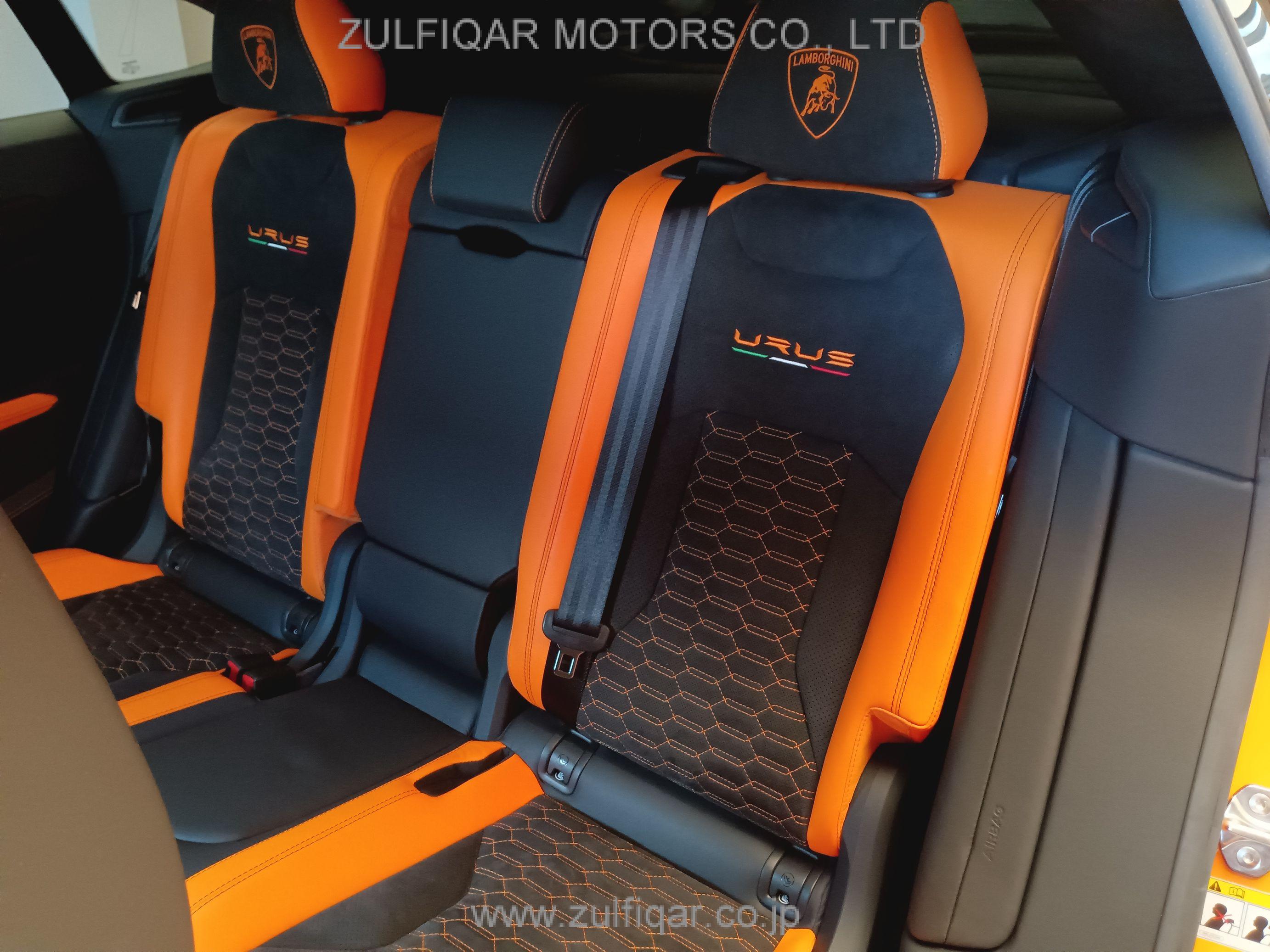 LAMBORGHINI URUS 2021 Image 28