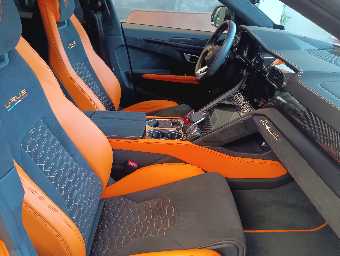 LAMBORGHINI URUS 2021 Image 30
