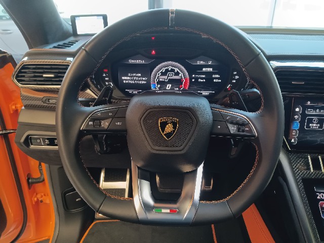 LAMBORGHINI URUS 2021 Image 52