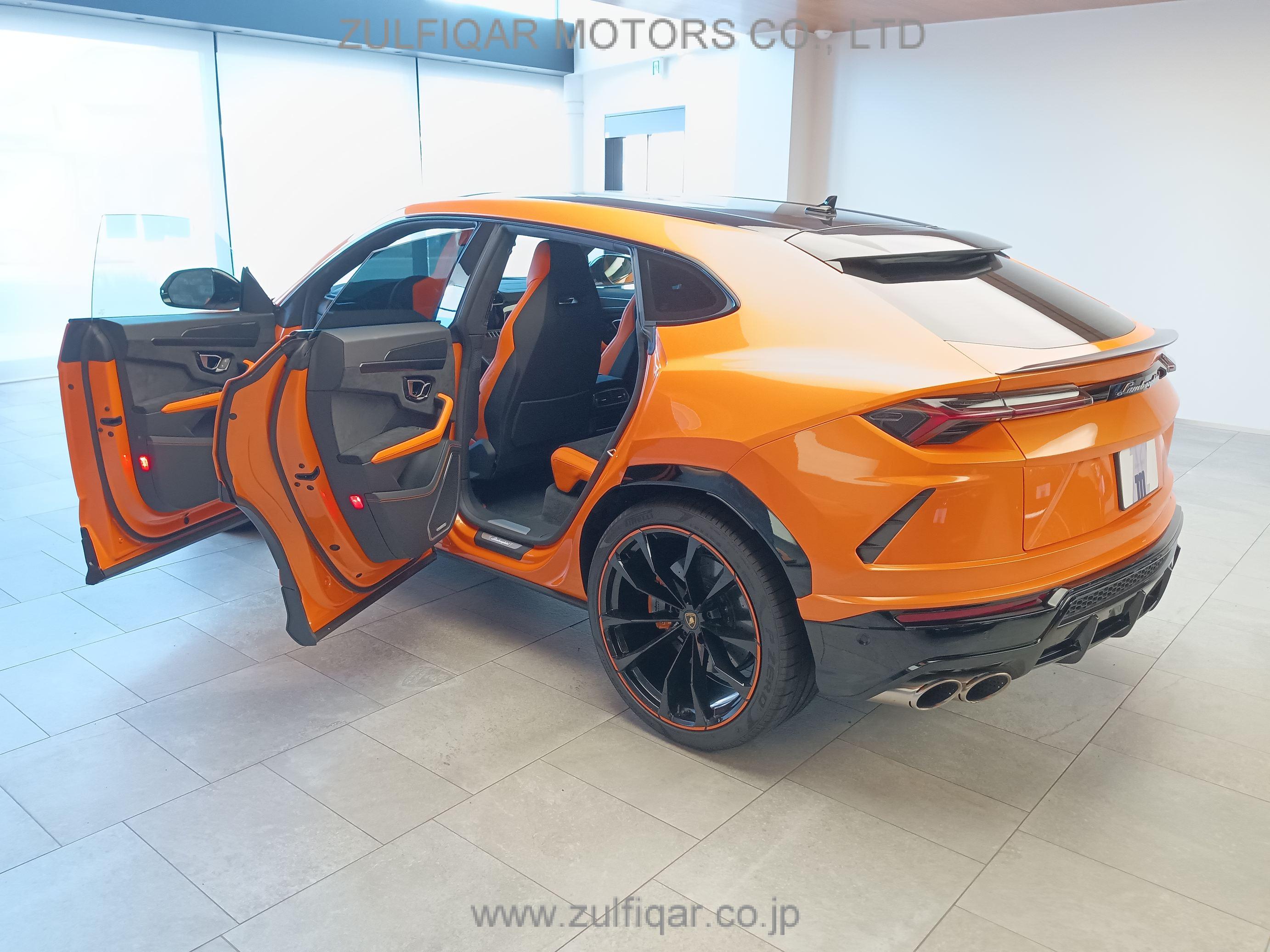 LAMBORGHINI URUS 2021 Image 10