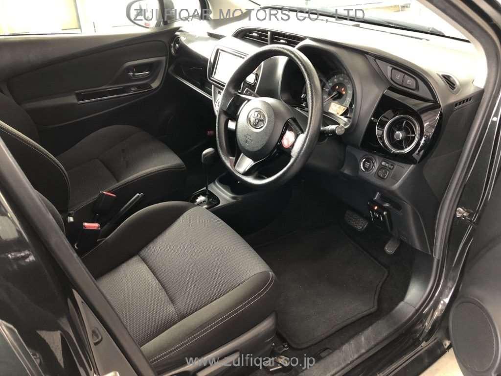 TOYOTA VITZ 2019 Image 5