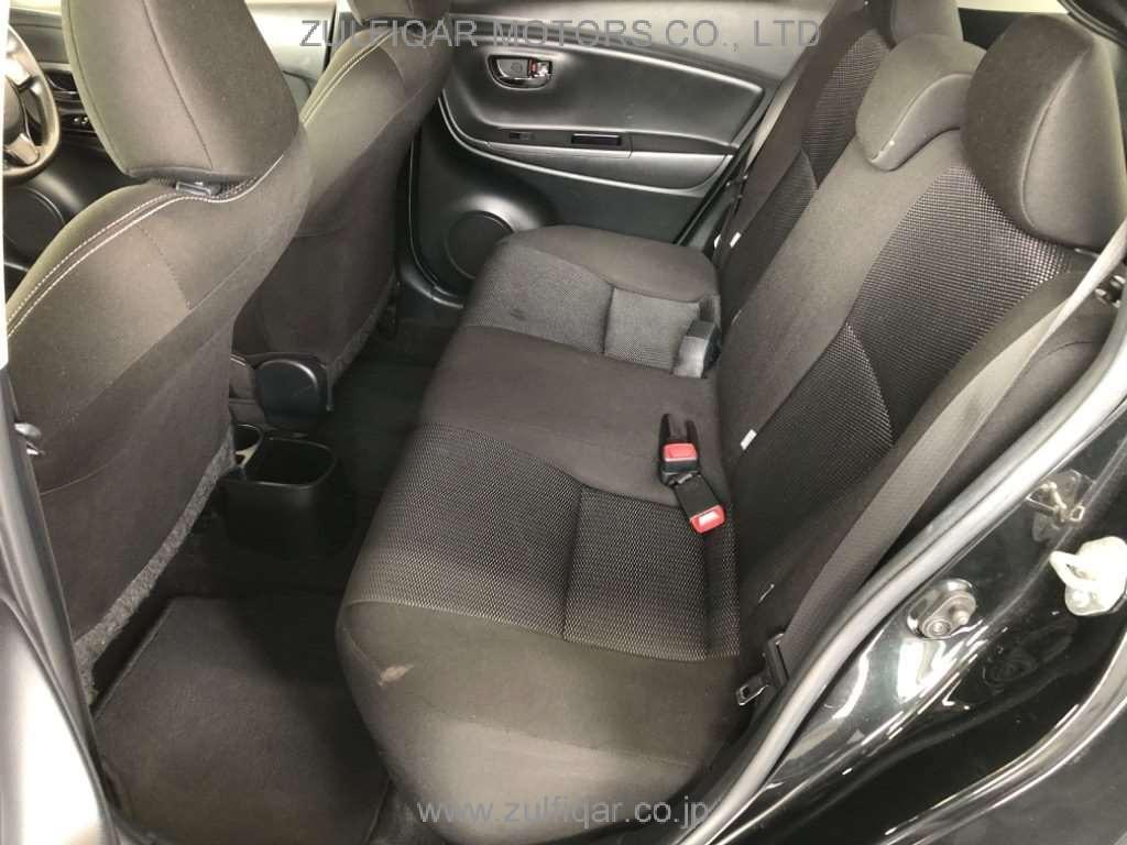 TOYOTA VITZ 2019 Image 8