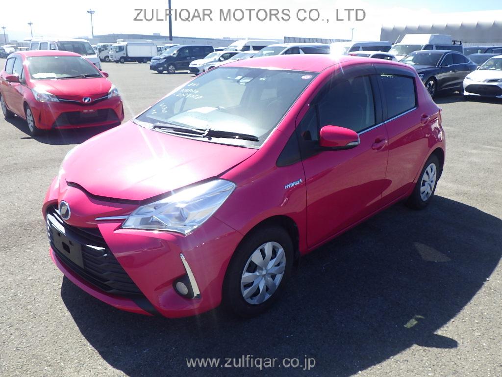 TOYOTA VITZ 2017 Image 21