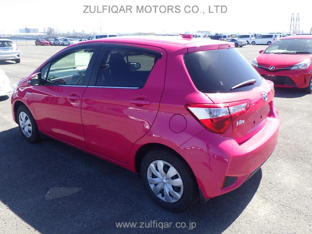 TOYOTA VITZ 2017 Image 24